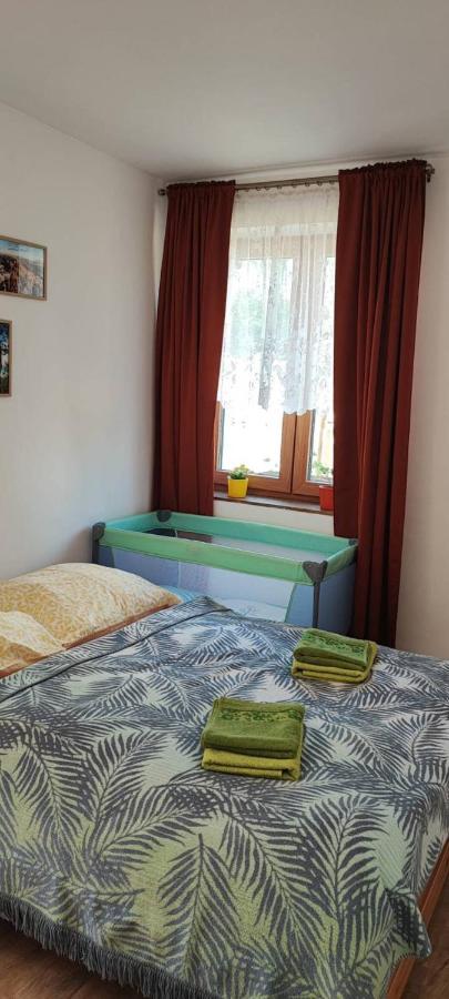 Lovely Fully-Equipped Studio In Tisa Village. Rocks Only 5 Minutes Walk מראה חיצוני תמונה